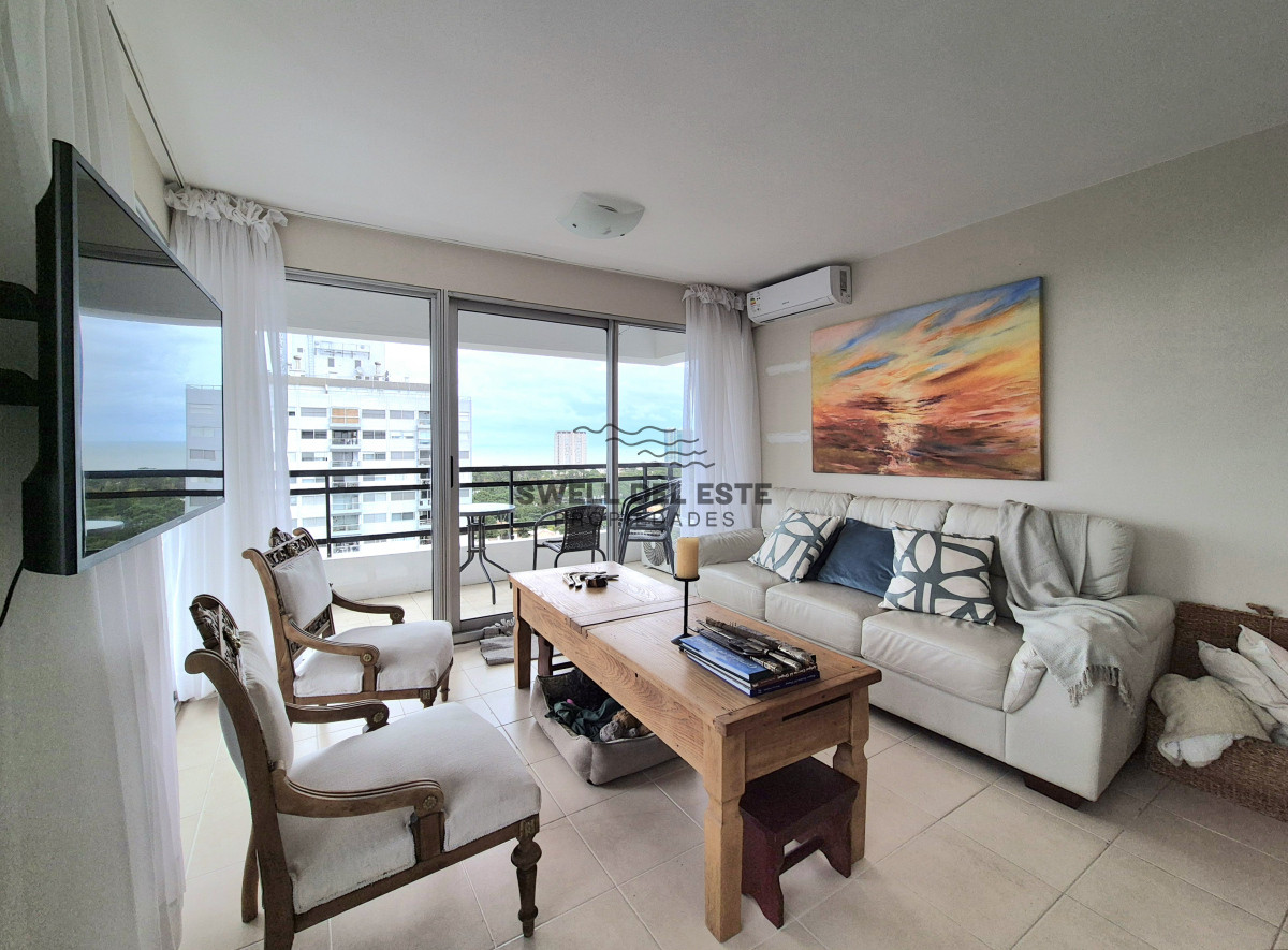 Apartamento ID.41 - Oportunidad apartamento moderno piso alto 3 dormitorios 2 baños terraza con vista al mar garage venta Punta del Este Jardines del Country