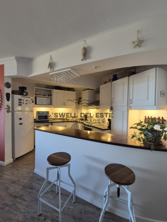 Apartamento ID.113 - Apartamento reciclado 2 dormitorios frente al mar primera línea terraza cochera Playa Mansa Pinares