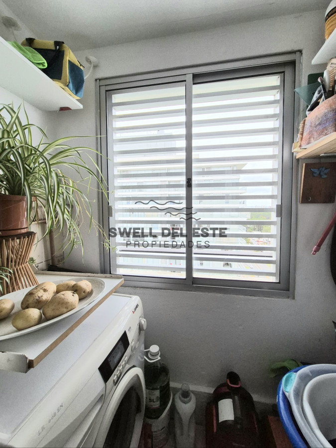 Apartamento ID.41 - Oportunidad apartamento moderno piso alto 3 dormitorios 2 baños terraza con vista al mar garage venta Punta del Este Jardines del Country