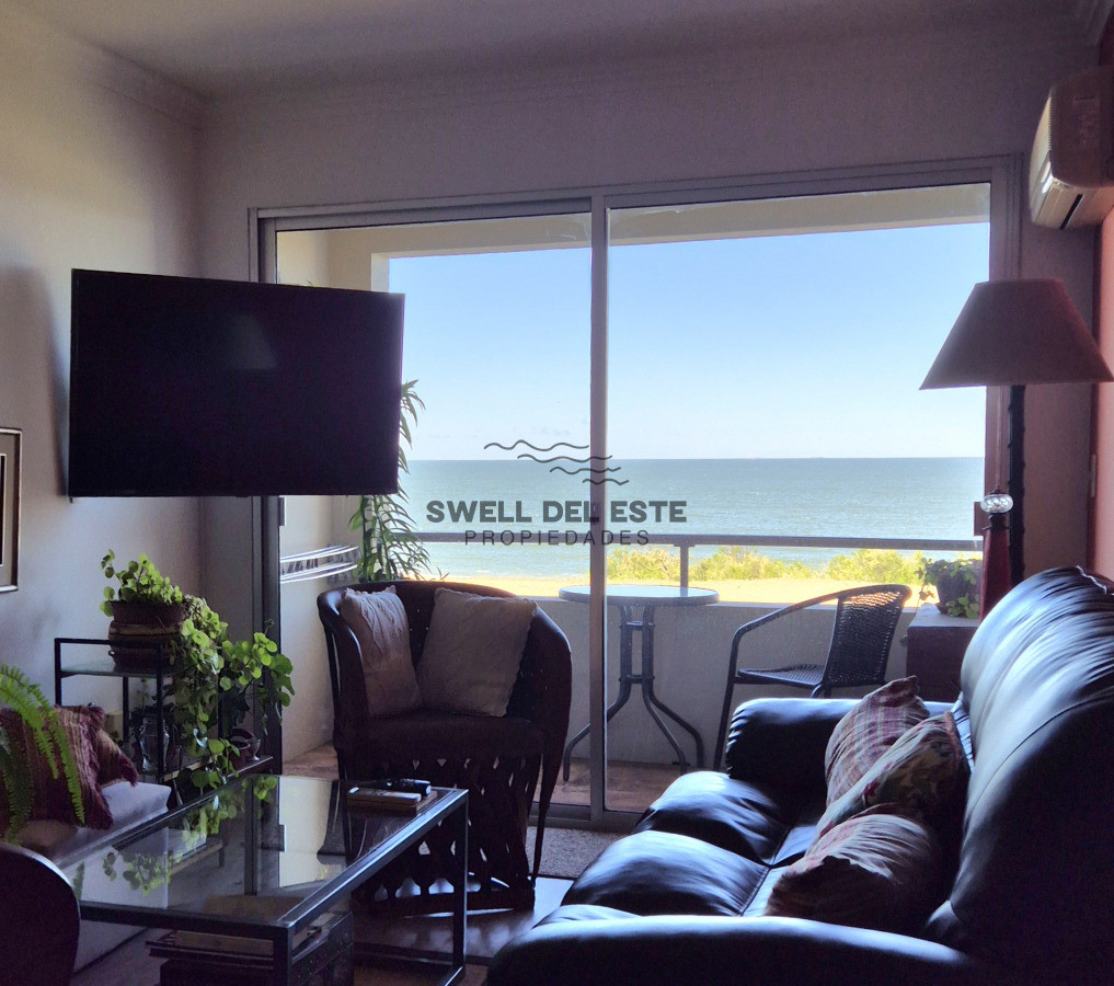 Apartamento ID.113 - Apartamento reciclado 2 dormitorios frente al mar primera línea terraza cochera Playa Mansa Pinares