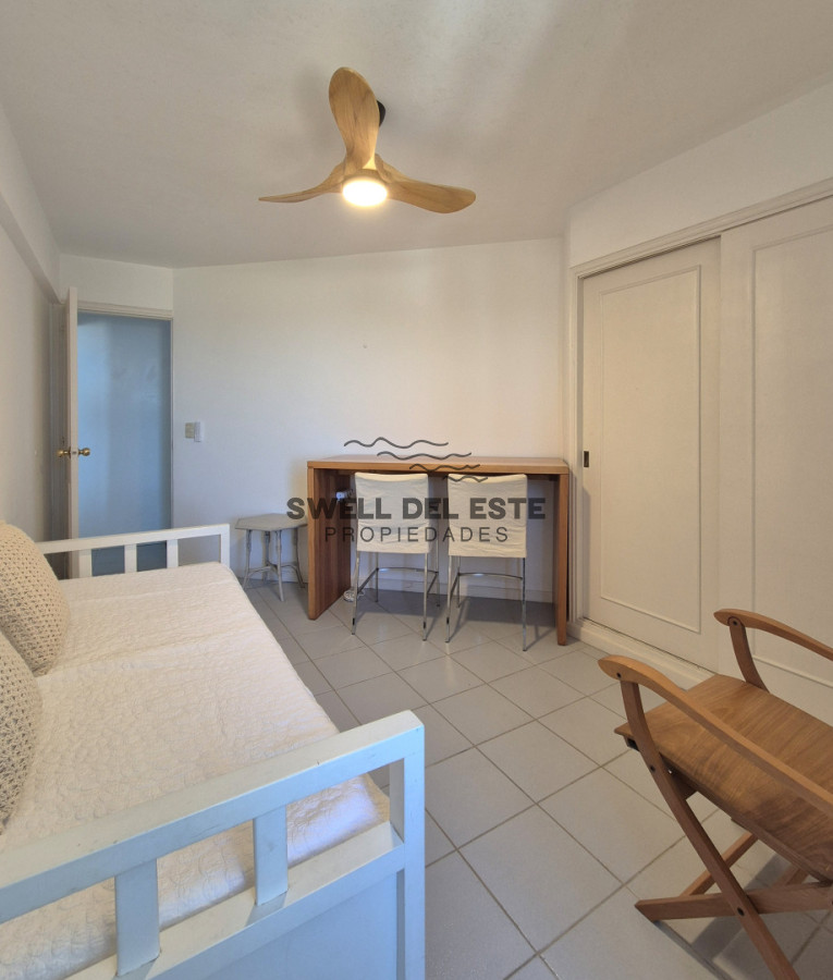 Apartamento ID.113 - Apartamento reciclado 2 dormitorios frente al mar primera línea terraza cochera Playa Mansa Pinares