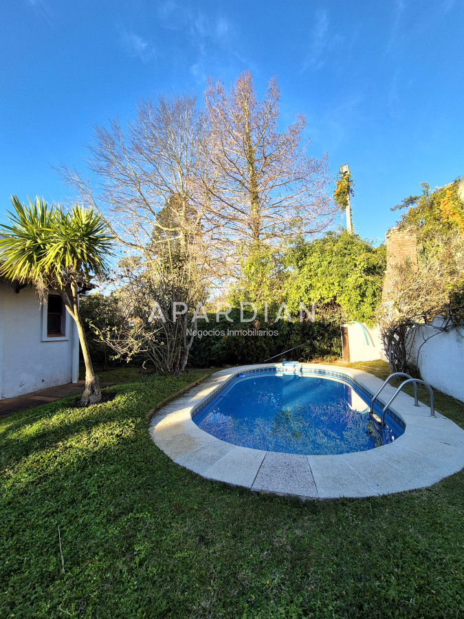 Casa ID.21098840 - Casa de 3 dormitorios mas dependencia completa barbacoa piscina Pinares Punta del Este