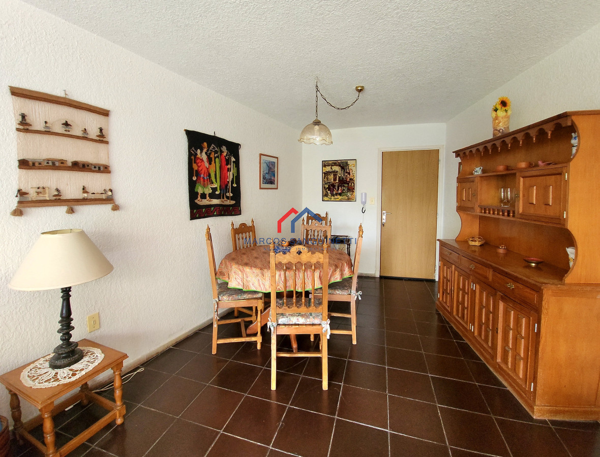 https://ri.com.uy/f/268-519/0/1200/0/0/0/5a94bf8f9c09ec038f8f9f268c78d8d6.jpg