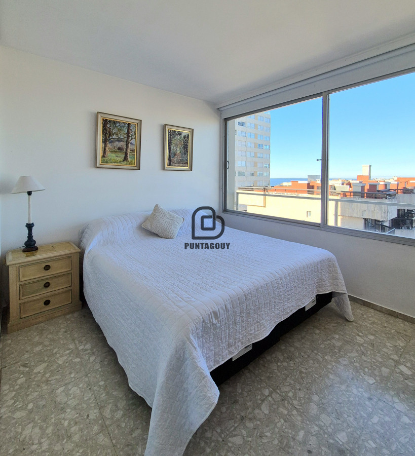 Apartamento ID.1787 - Apartamento con vista parcial al mar 1 dormitorio y medio con garage