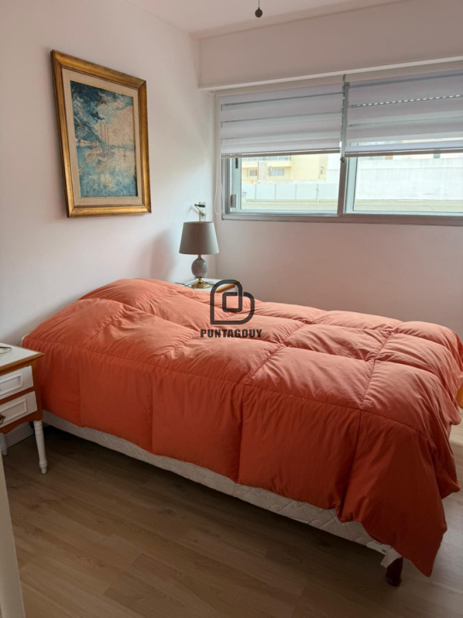 Apartamento ID.1863 - Venta 3 dormitorios con terraza a pasos del puerto Península 
