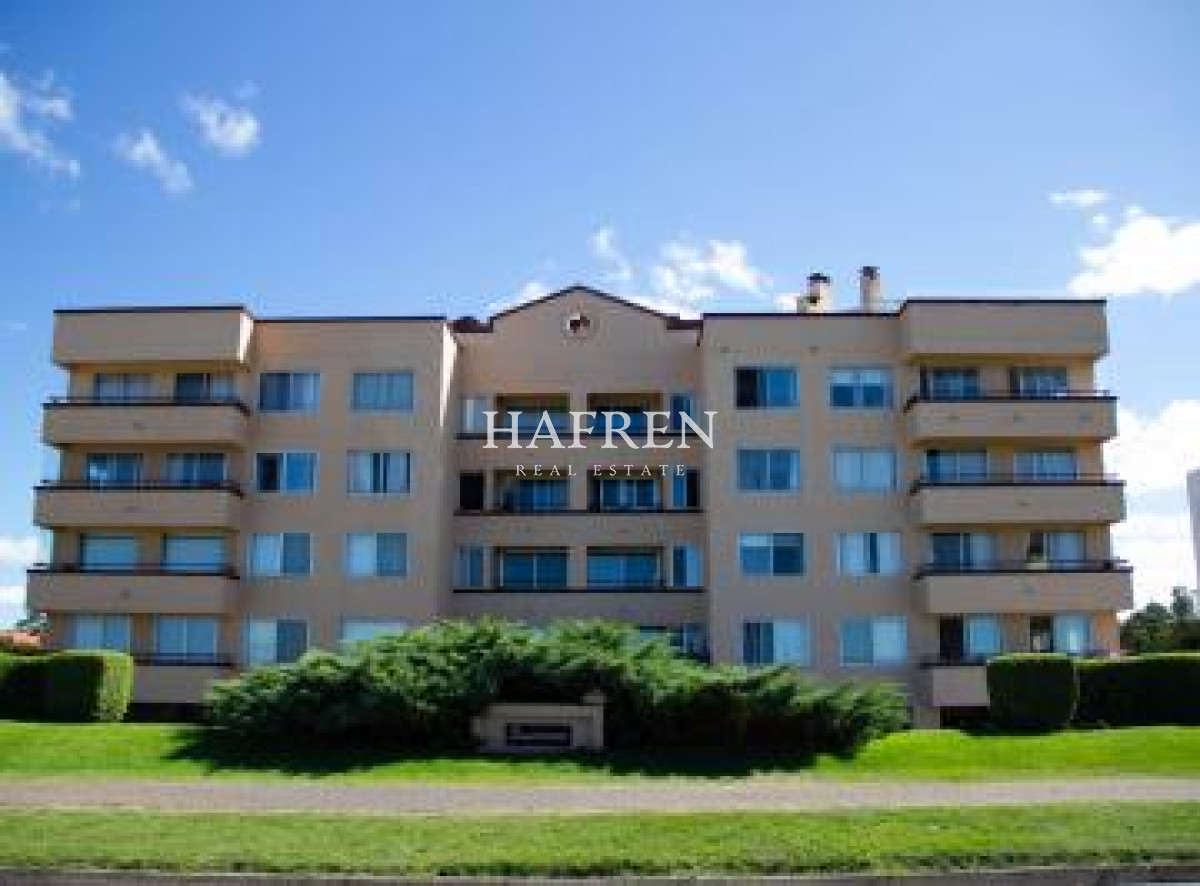 Apartamento ID.97 - Apartamento 2 dormitorios frente al mar primera línea Playa Mansa Pinares