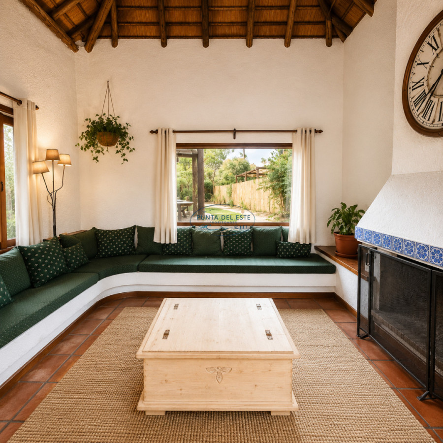 Casa ID.156 - Casa 3 dormitorios con piscina y barbacoa cercana al mar Pinares Punta del Este 