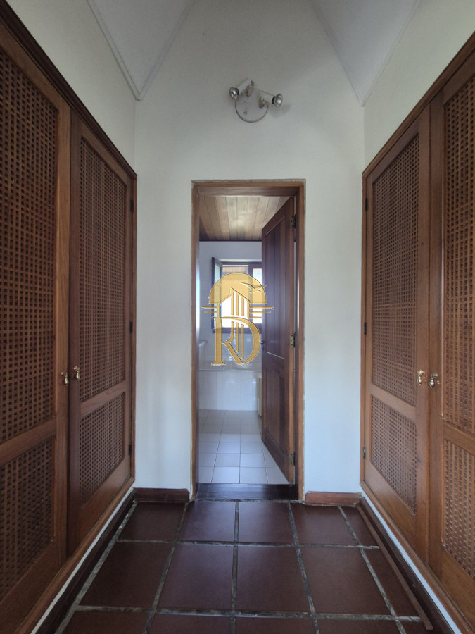 Casa 3 dormitorios Pinares 50mts del mar excelente estado -id-779-24