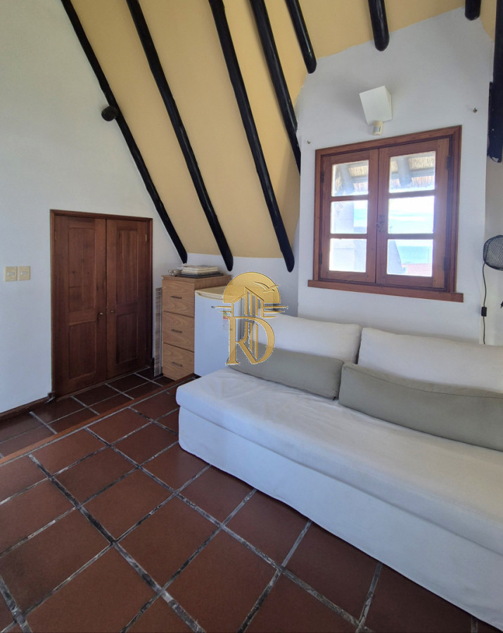 Casa 3 dormitorios Pinares 50mts del mar excelente estado -id-779-21