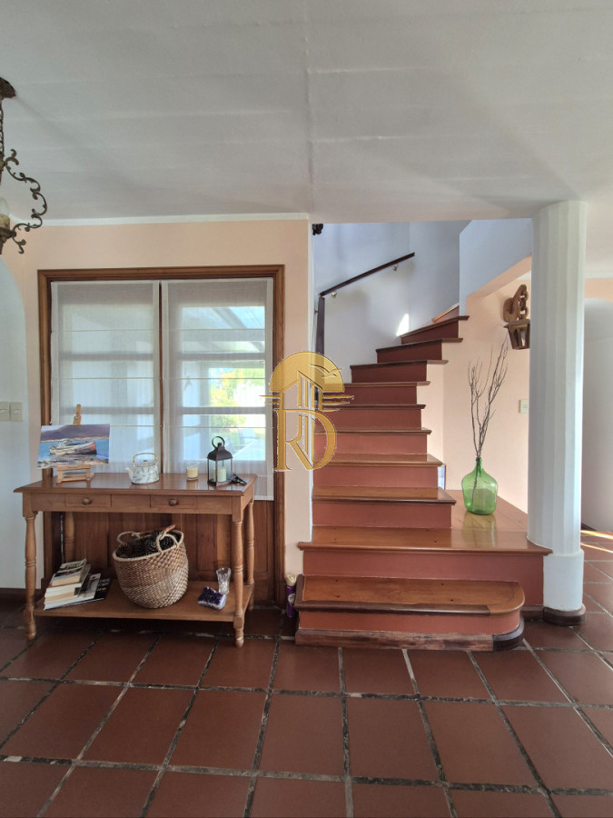Casa 3 dormitorios Pinares 50mts del mar excelente estado -id-779-18