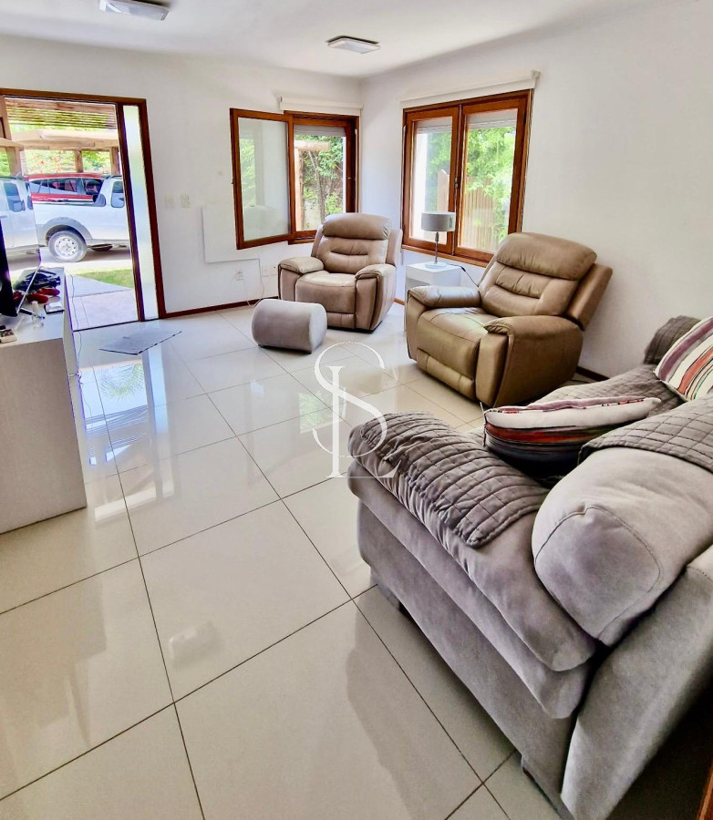 Casa ID.165 - Casa en venta de 3 dormitorios moderna Punta del Este losa radiante 