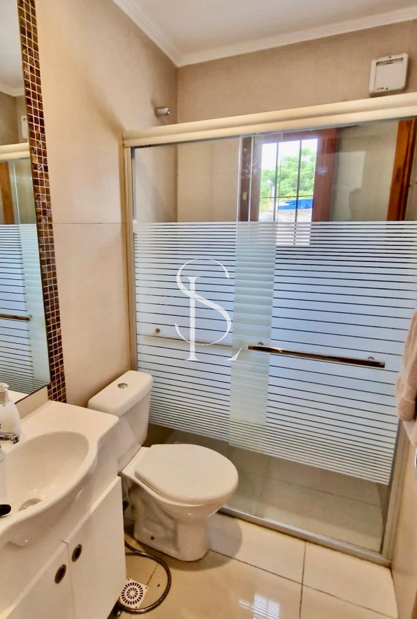 Casa ID.165 - Casa en venta de 3 dormitorios moderna Punta del Este losa radiante 