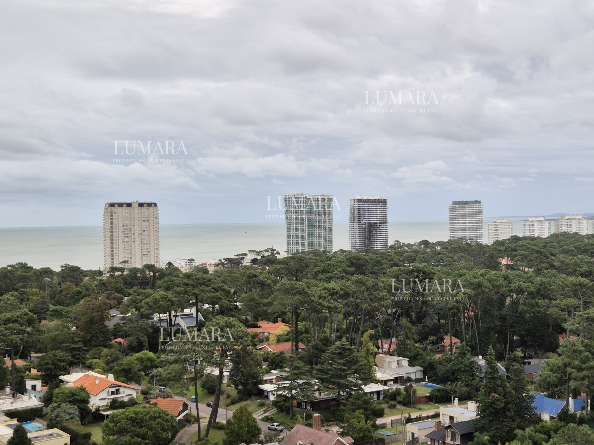 Apartamento ID.1346 - Oportunidad apartamento moderno piso alto 3 dormitorios 2 baños terraza con vista al mar garage venta Punta del Este Jardines del Country