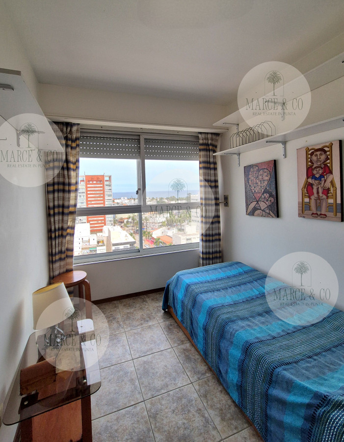Apartamento ID.829 - Apartamento piso alto 3 dormitorios terraza garage con vista al mar Península Punta del Este