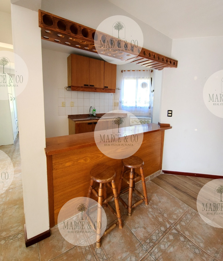 Apartamento ID.2207 - Oportunidad Apartamento 2 dormitorios parrillero estufa a leña cochera bajos gastos Playa Mansa