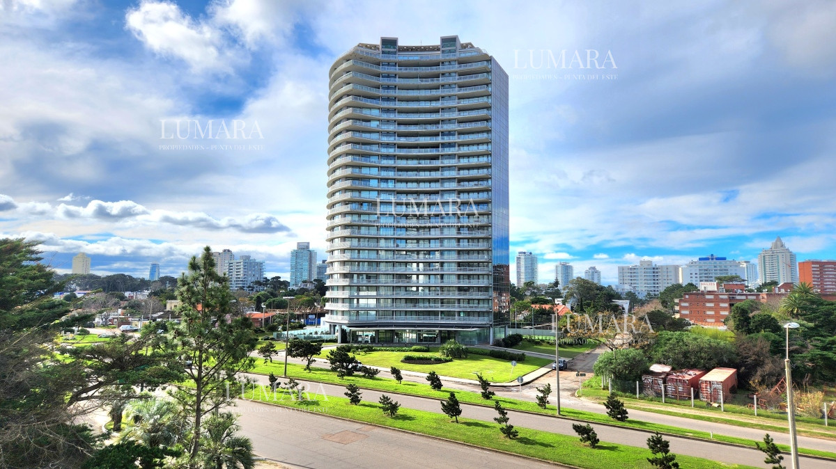 Apartamento ID.1145 - Oportunidad en zona Conrad a sólo 200mts del mar en parada 4 de Playa Mansa Punta del Este