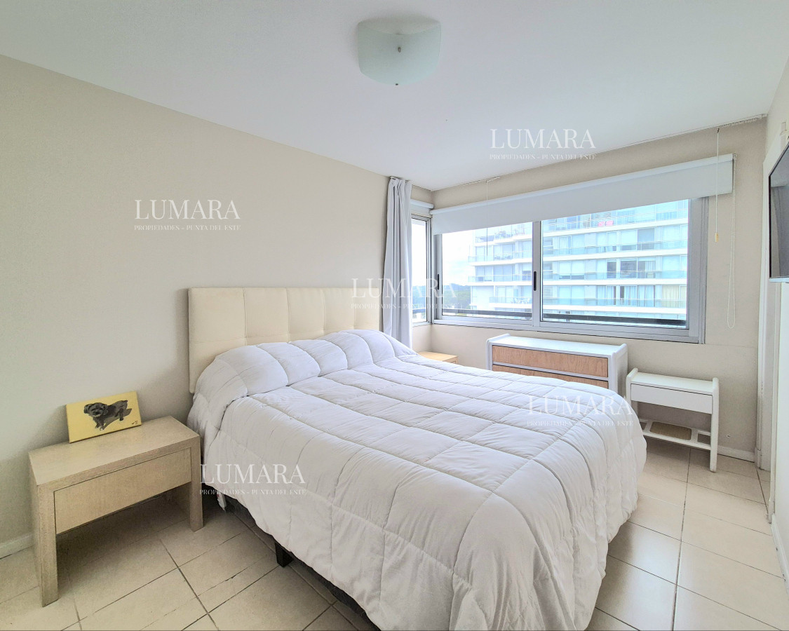 Apartamento ID.1346 - Oportunidad apartamento moderno piso alto 3 dormitorios 2 baños terraza con vista al mar garage venta Punta del Este Jardines del Country