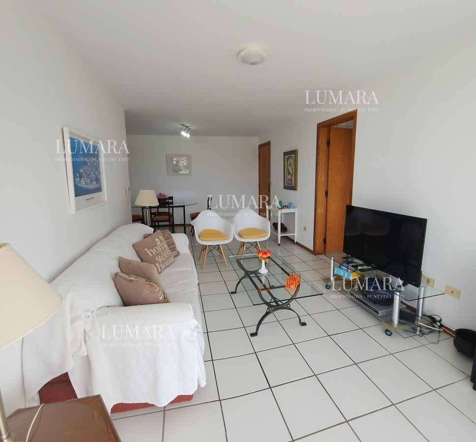 Apartamento ID.1145 - Oportunidad en zona Conrad a sólo 200mts del mar en parada 4 de Playa Mansa Punta del Este