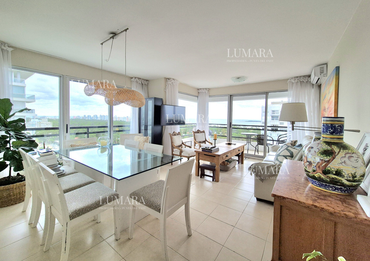 Apartamento ID.1346 - Oportunidad apartamento moderno piso alto 3 dormitorios 2 baños terraza con vista al mar garage venta Punta del Este Jardines del Country