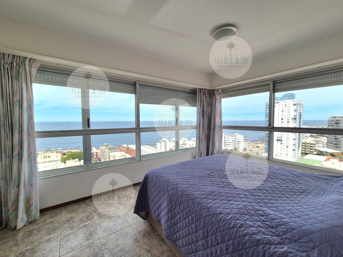 Apartamento ID.829 - Apartamento piso alto 3 dormitorios terraza garage con vista al mar Península Punta del Este