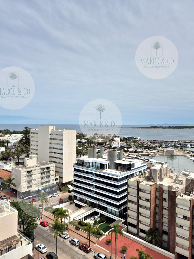 Apartamento ID.829 - Apartamento piso alto 3 dormitorios terraza garage con vista al mar Península Punta del Este