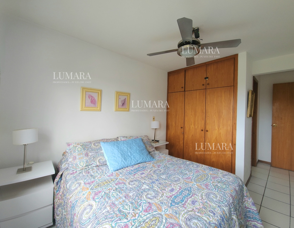 Apartamento ID.1145 - Oportunidad en zona Conrad a sólo 200mts del mar en parada 4 de Playa Mansa Punta del Este