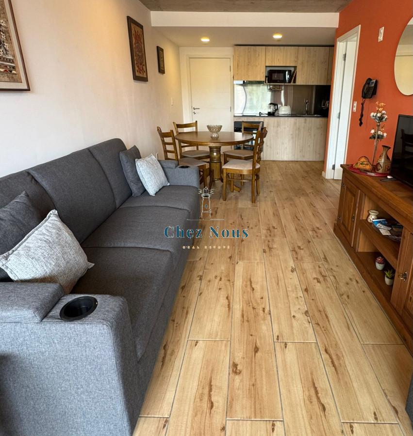 Apartamento ID.827 - Apartamento moderno 1  dormitorio a estrenar con terraza cochera y piscina en Playa Mansa 