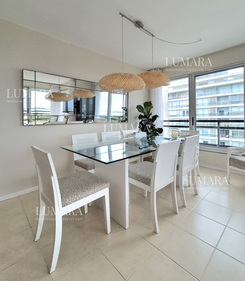 Apartamento ID.1346 - Oportunidad apartamento moderno piso alto 3 dormitorios 2 baños terraza con vista al mar garage venta Punta del Este Jardines del Country
