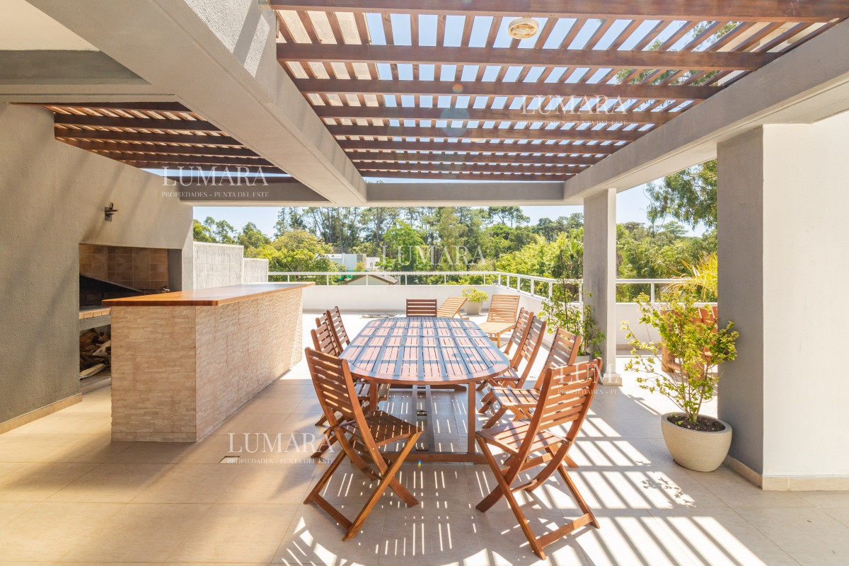 Apartamento ID.1008 - PENTHOUSE en el Golf 3 dormitorios 3 baños, gran barbacoa propia, garage y amenities