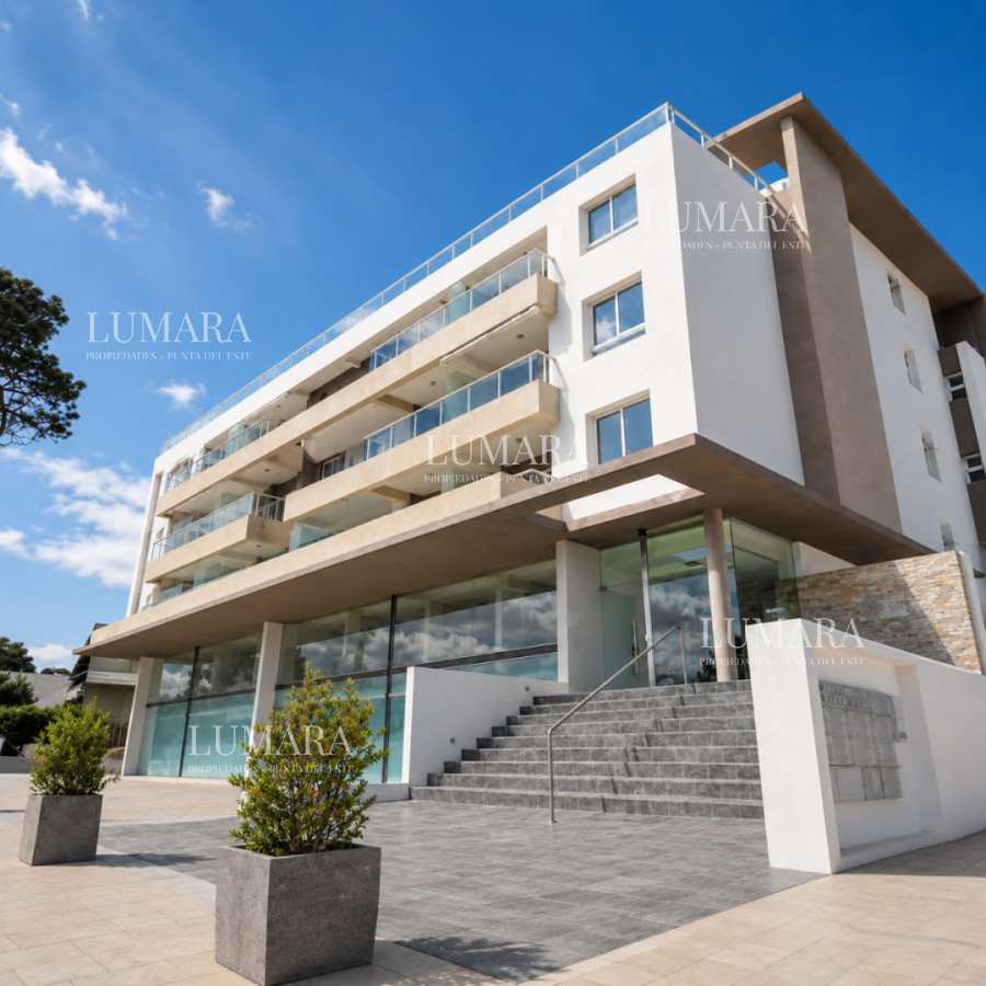 Apartamento ID.3642 - Apartamento moderno barbacoa uso exclusivo 2 Dormitorios Cercano a Playa Mansa, Brava y Punta Shopping Punta del Este