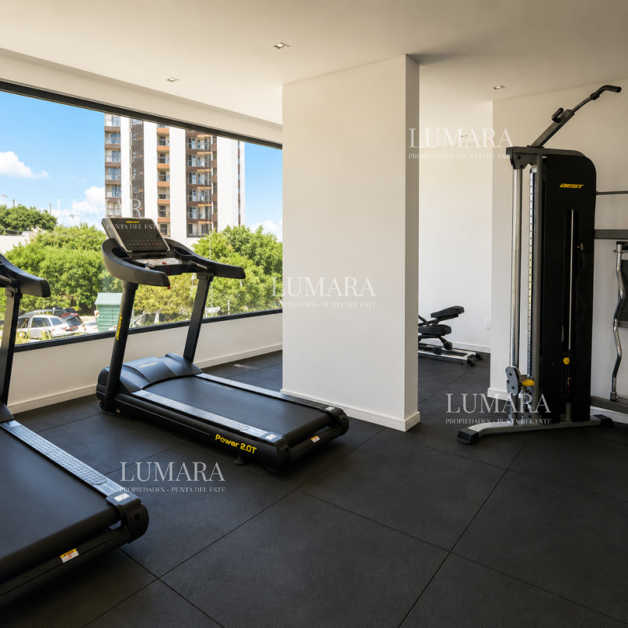 Apartamento ID.3640 - Apartamento con Vista al Mar moderno con garage Playa Brava Punta del Este