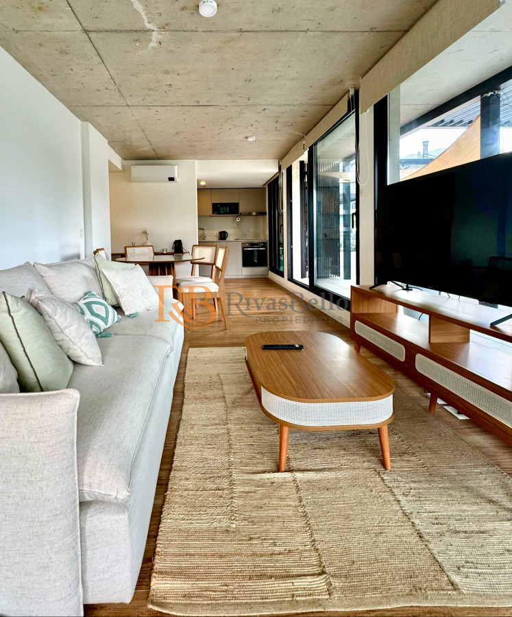 Apartamento ID.9 - Apartamento de 2 dormitorios con parrillero a estrenar primera linea Playa Mansa, Punta del Este 