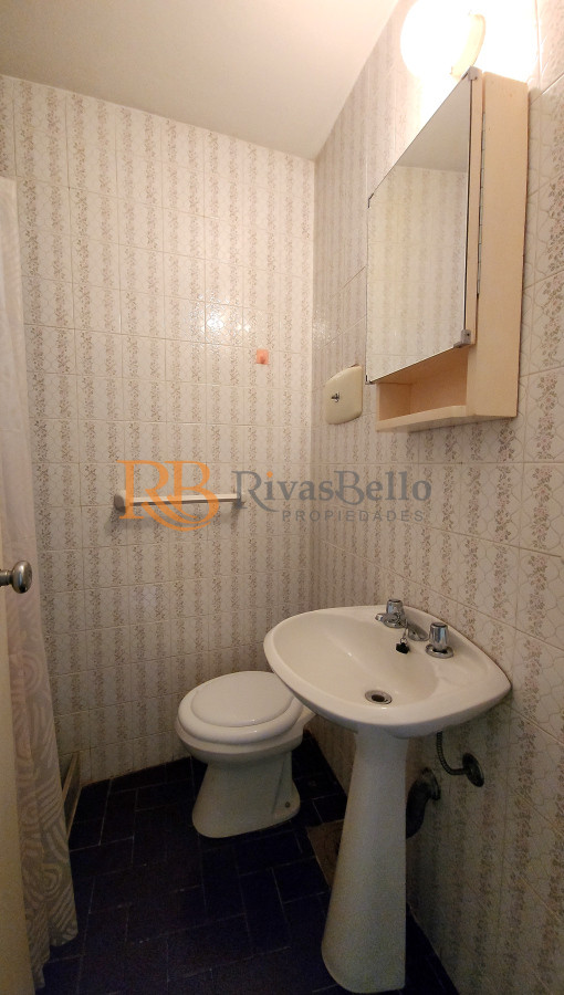 Apartamento ID.16 - Apartamento de 2 dormitorios 2 baños con garage en Playa Mansa