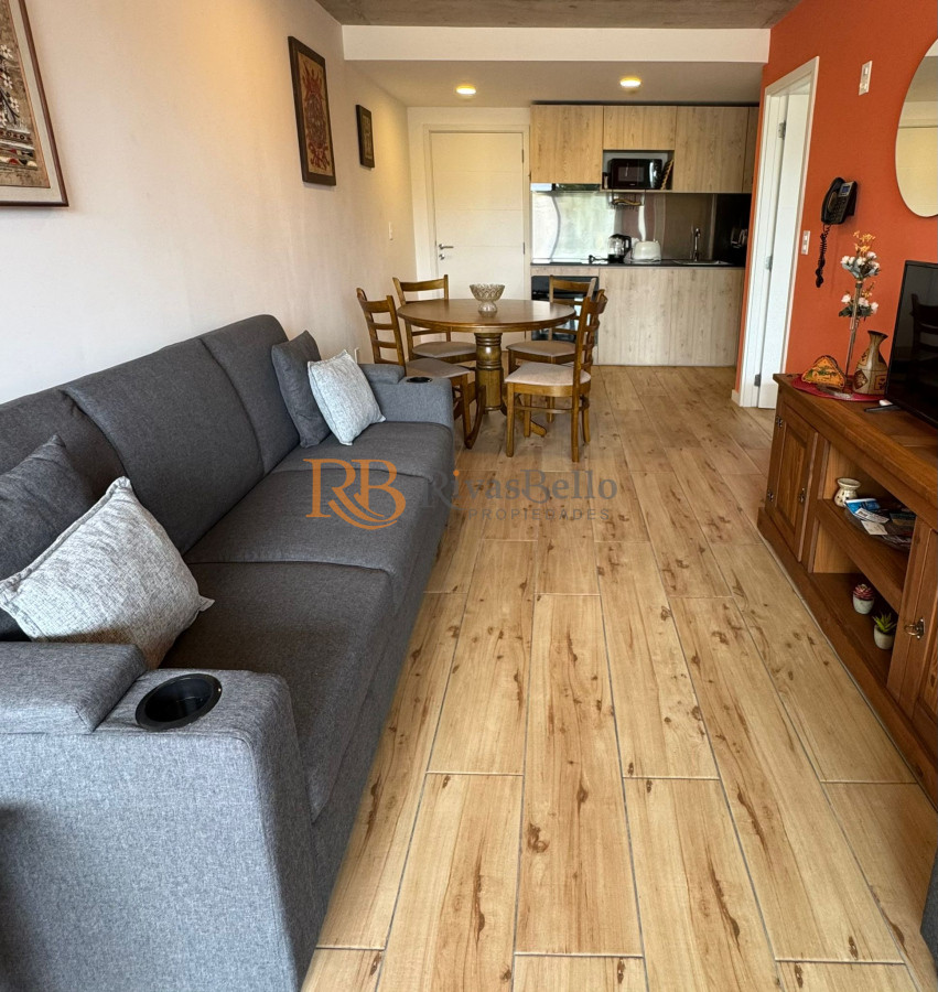 Apartamento ID.7 - Apartamento moderno 1  dormitorio a estrenar con terraza cochera y piscina en Playa Mansa 