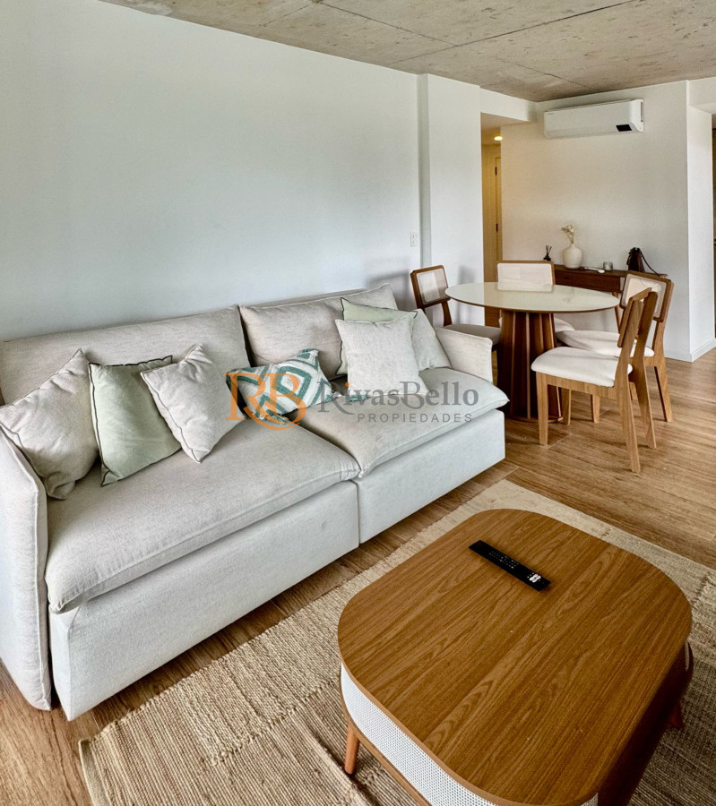 Apartamento ID.9 - Apartamento de 2 dormitorios con parrillero a estrenar primera linea Playa Mansa, Punta del Este 
