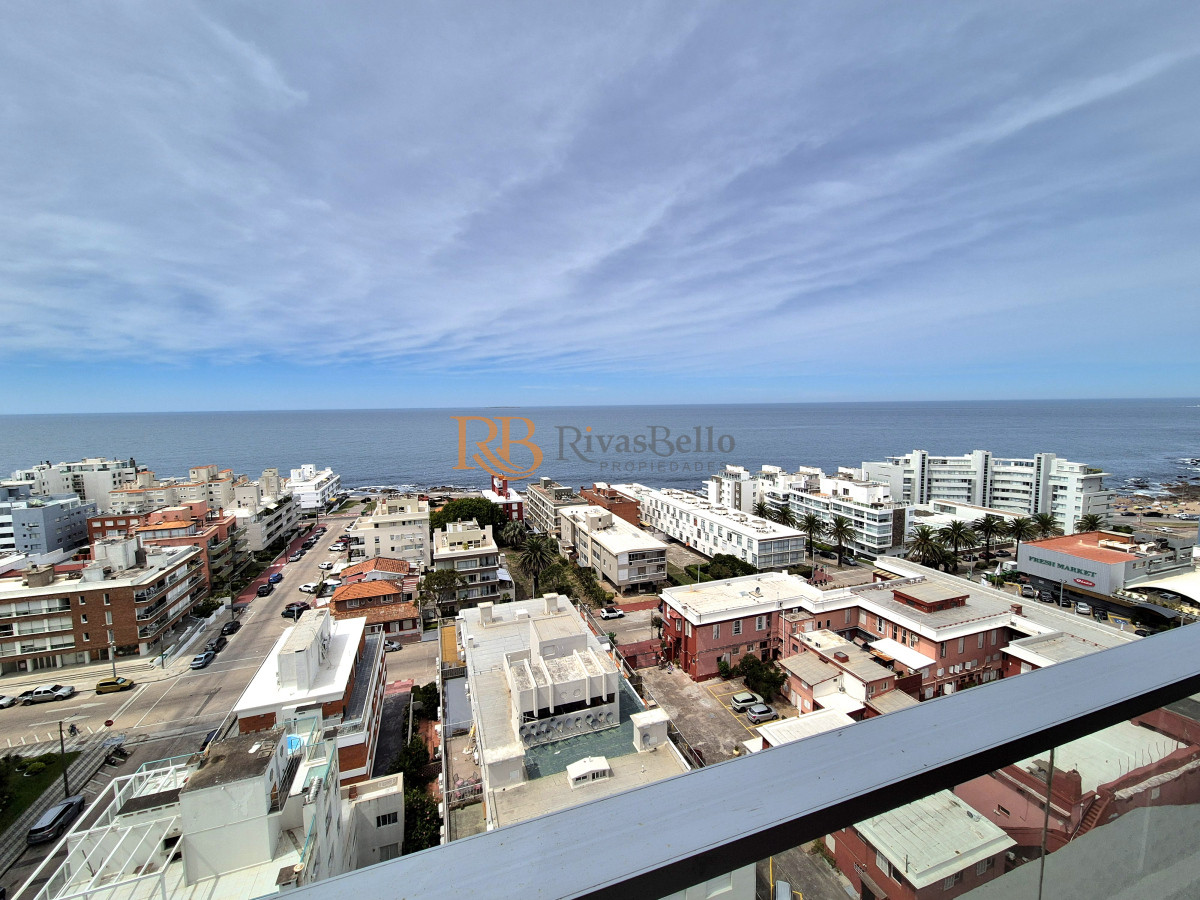 Apartamento ID.8 - Apartamento piso alto 3 dormitorios terraza garage con vista al mar Península Punta del Este