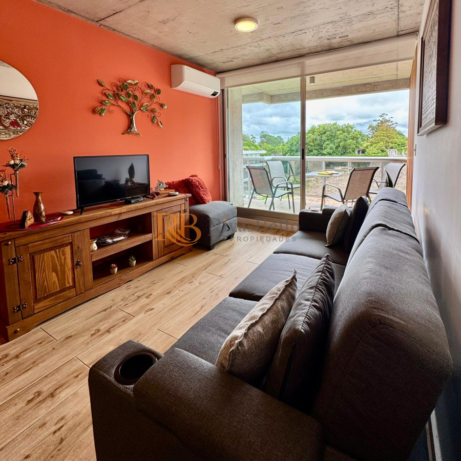 Apartamento ID.7 - Apartamento moderno 1  dormitorio a estrenar con terraza cochera y piscina en Playa Mansa 