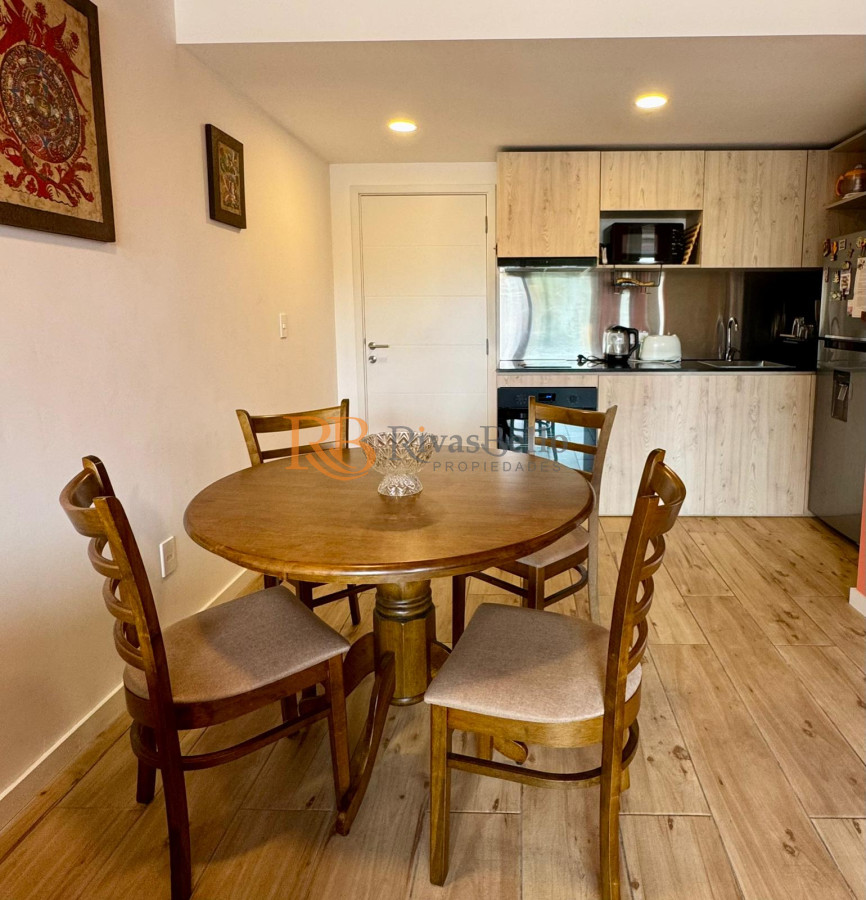 Apartamento ID.7 - Apartamento moderno 1  dormitorio a estrenar con terraza cochera y piscina en Playa Mansa 