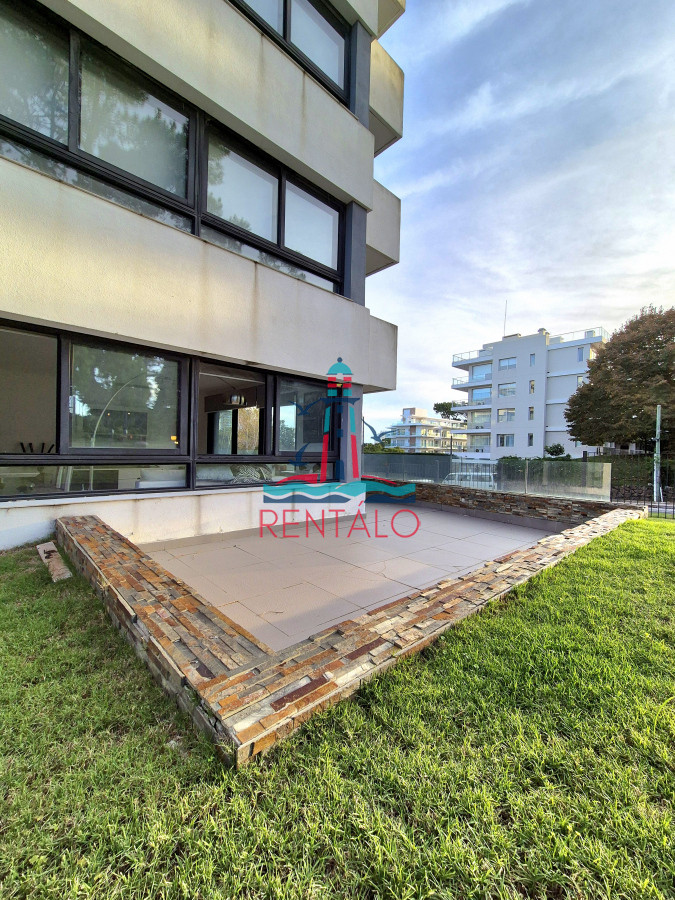 Apartamento ID.35 - Apartamento de 2 dormitorios en Punta del Este, mansa