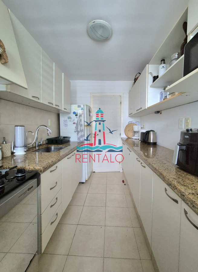 Apartamento ID.38 - Apartamento en venta 3 dormitorios en Punta del Este 2 baños