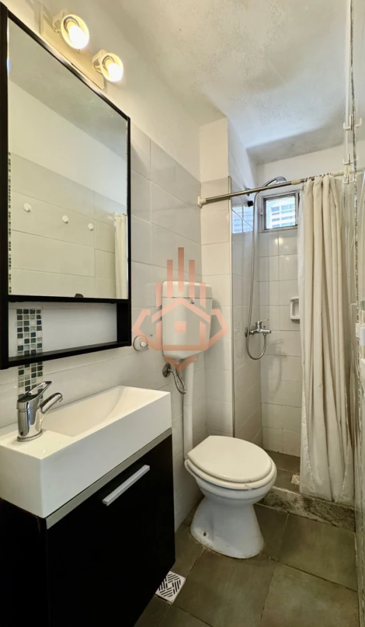 Oportunidad 2 dormitorios con balcón primera línea Playa Mansa