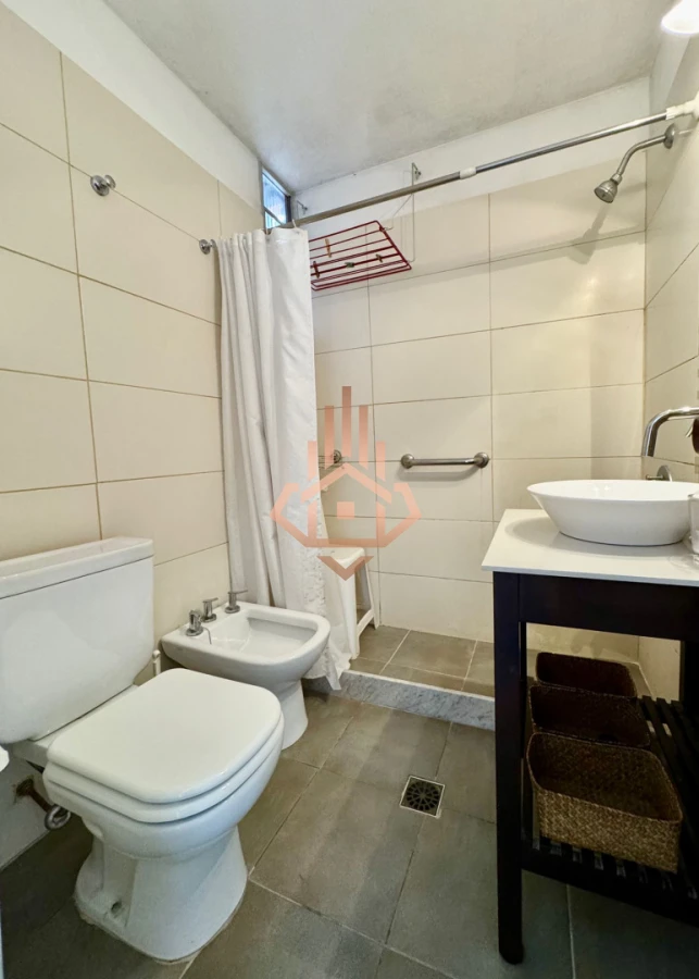 Oportunidad 2 dormitorios con balcón primera línea Playa Mansa