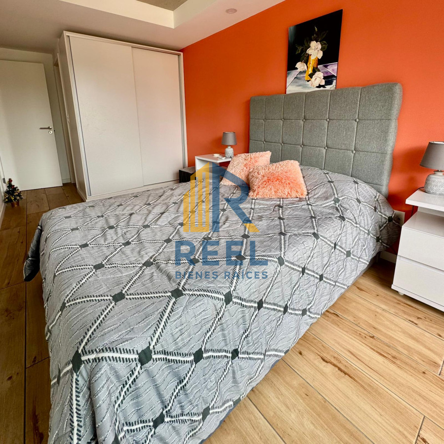 Apartamento ID.44 - Apartamento moderno 1  dormitorio a estrenar con terraza cochera y piscina en Playa Mansa 