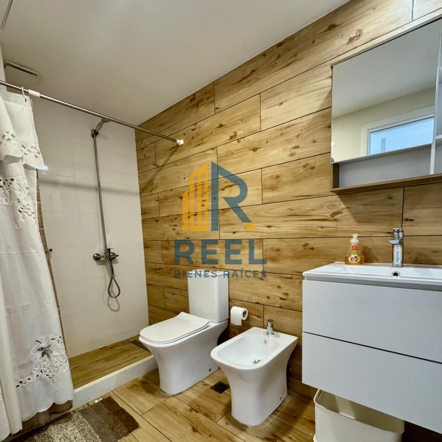 Apartamento ID.44 - Apartamento moderno 1  dormitorio a estrenar con terraza cochera y piscina en Playa Mansa 