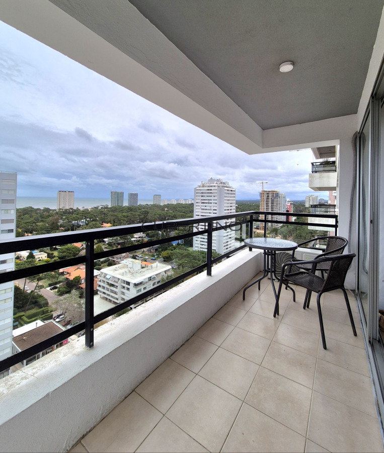 Apartamento ID.107 - Oportunidad apartamento moderno piso alto 3 dormitorios 2 baños terraza con vista al mar garage venta Punta del Este Jardines del Country