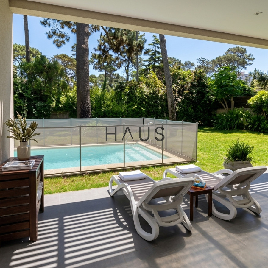 Casa ID.977 - Casa moderna de 3 dormitorios estilo minimalista cercana al mar Playa Mansa Punta del Este