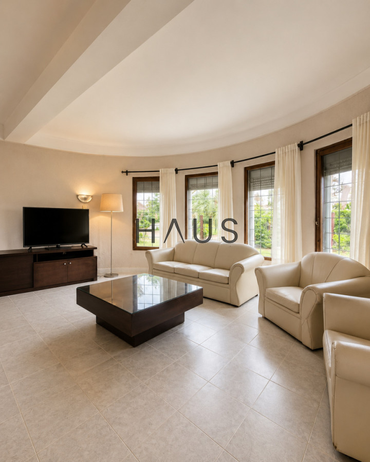 Casa ID.976 - Casa 5 dormitorios + dependencia a 150mts del mar Playa Masa
