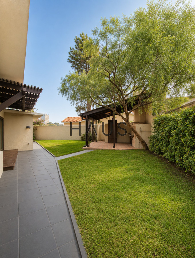 Casa ID.976 - Casa 5 dormitorios + dependencia a 150mts del mar Playa Masa