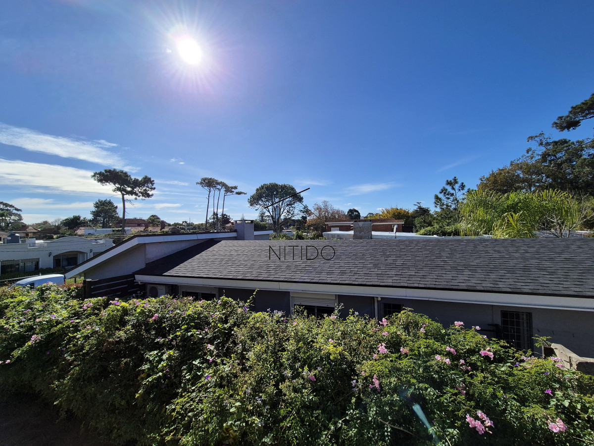 Casa ID.5 - Oportunidad Casa de 4 dormitorios cercana al mar construcción tradicional barbacoa piscina Playa Mansa Punta del Este
