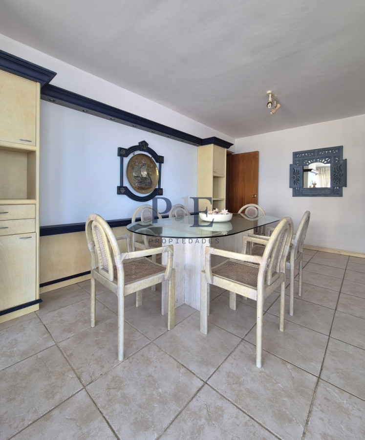 Oportunidad 3 dormitorios + servicio y gran terraza con parrillero propio en Playa Brava Punta del Este  - Imagen 4